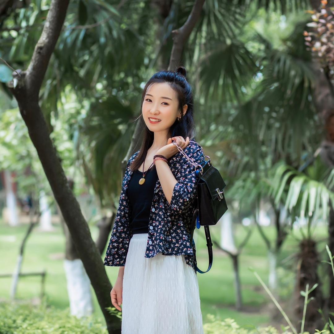 串婆婆砂锅串串香官方号