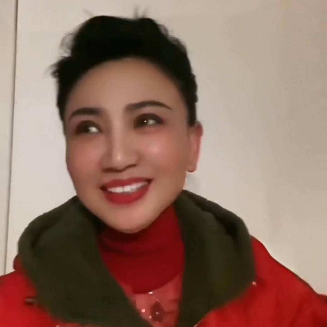 荣昌天群金殿