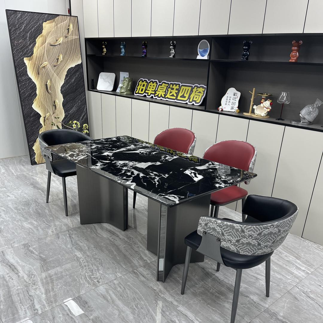 云岫高端大理石餐桌