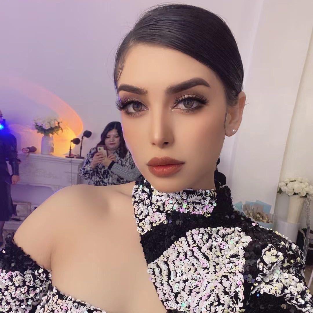 𝐇𝐮𝐦𝐚-
