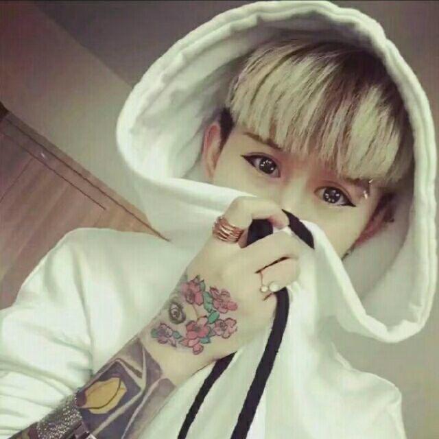 ꧁༺༽༾ཊ十。叁ཏ༿༼༻꧂