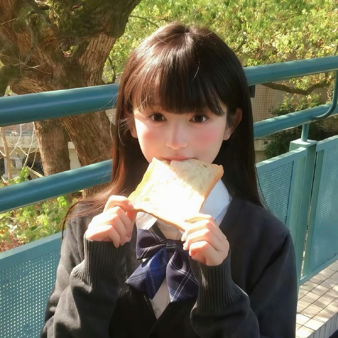 小鱼丸🍣