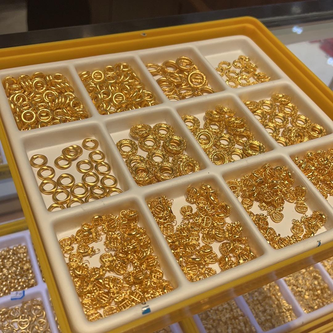 水贝白泽黄金珠宝