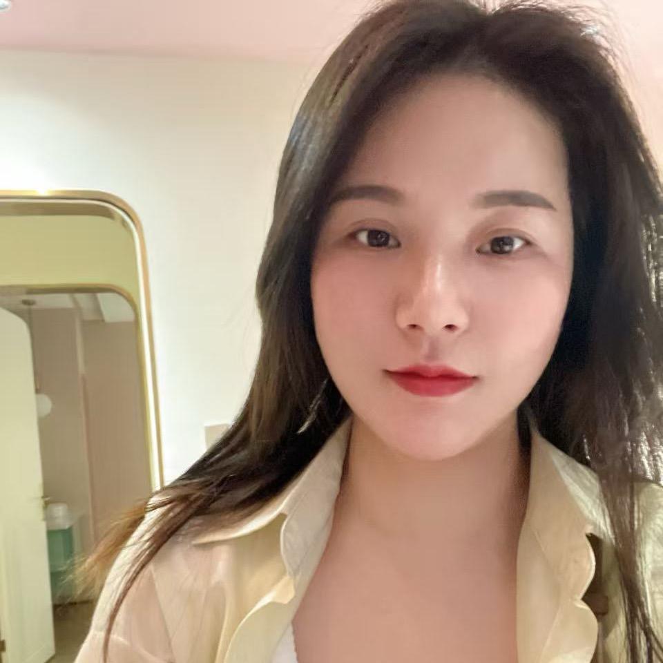 遂川诗荟花礼花姐