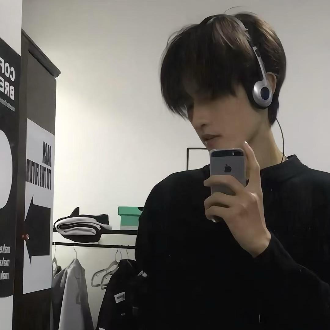 ✌️场直招佑佑
