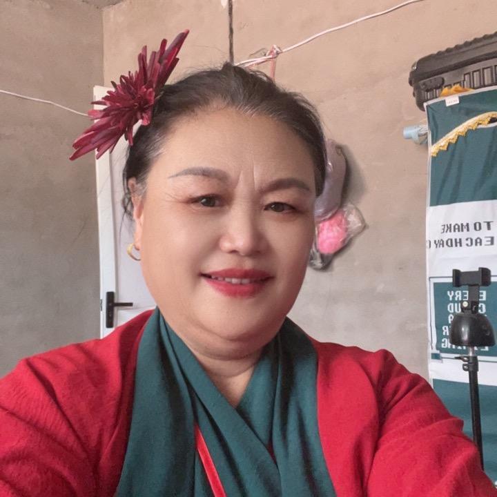 杜红娘睌上八点直播
