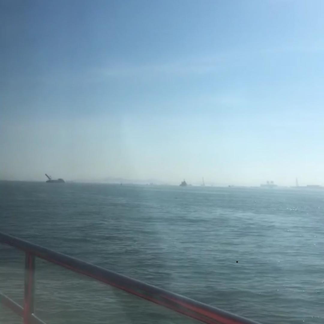 骨子里都是戏