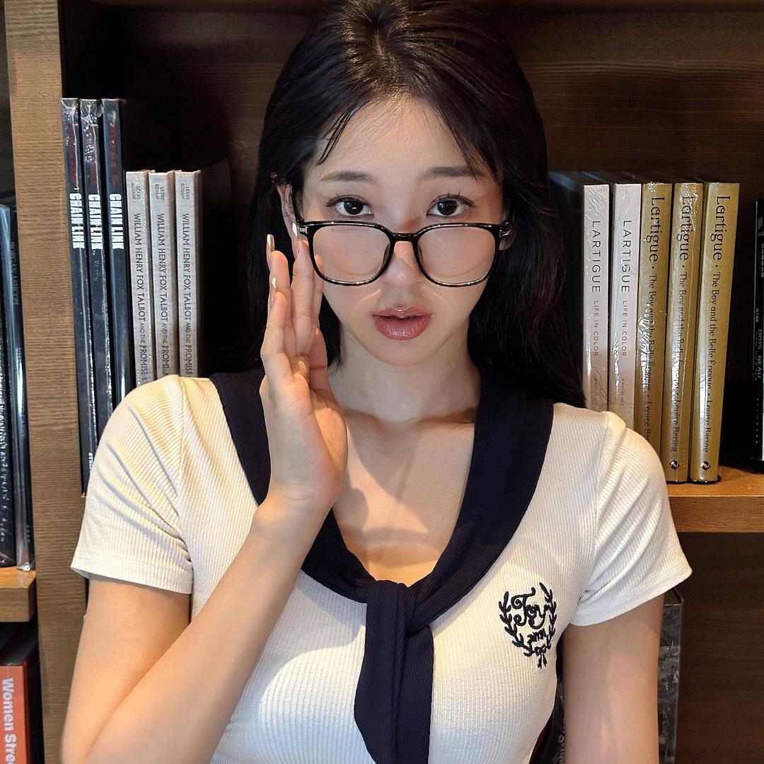 抖小兔🐰⁹⁵⁸³