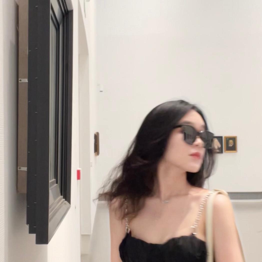 微微
