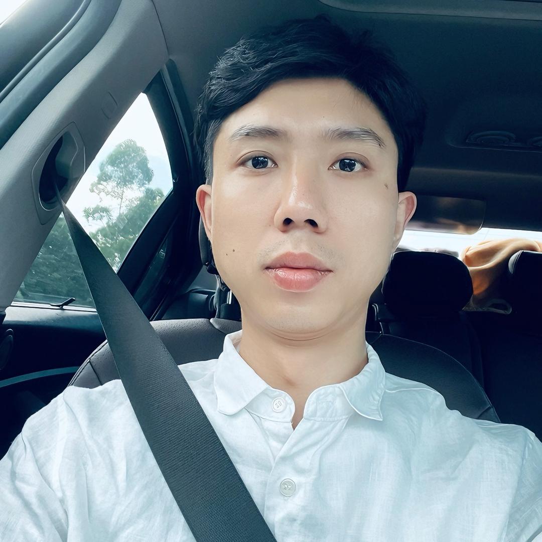 努力奔跑的陈先生