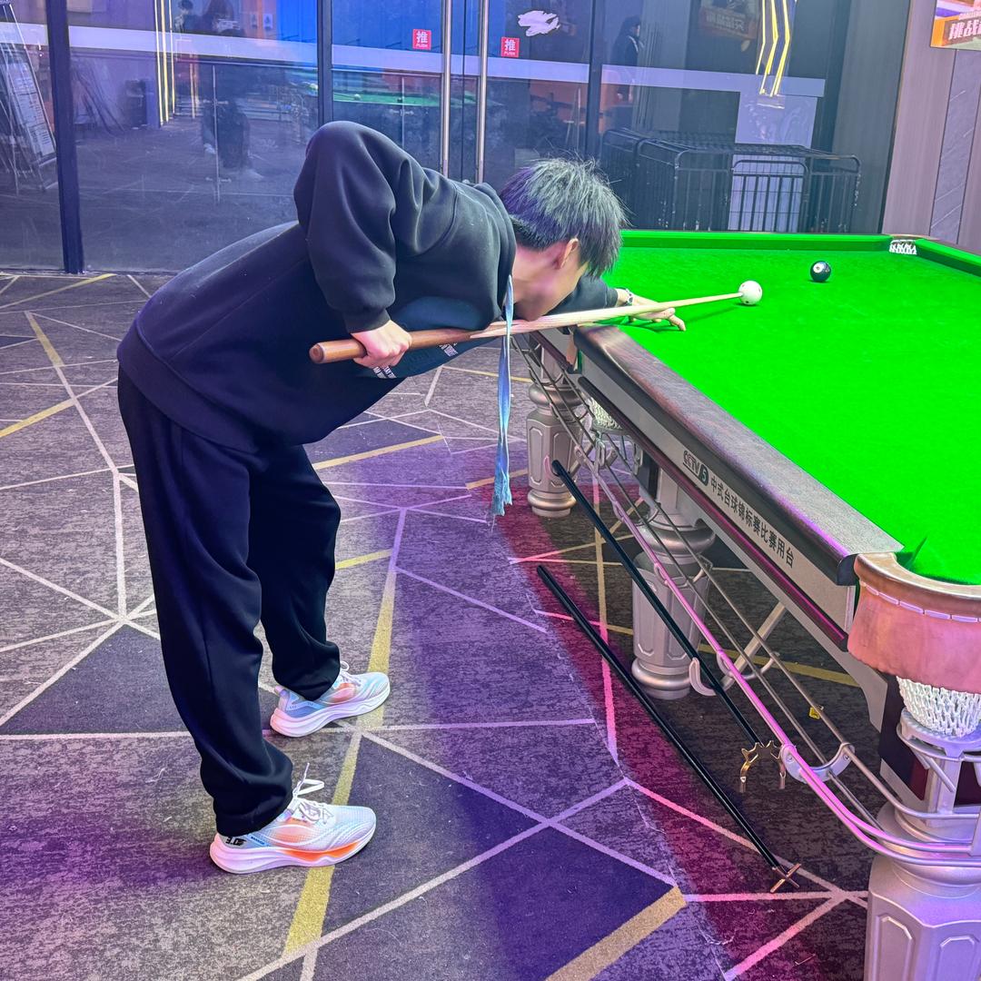 快乐的无骨鸡爪.