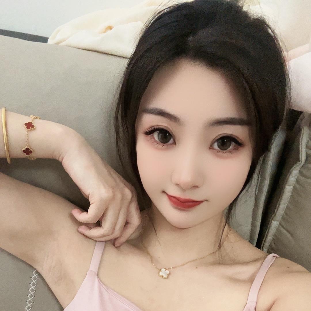 卖导弹的小女孩
