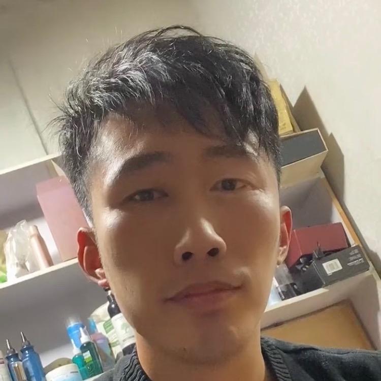 啃白菜的杨