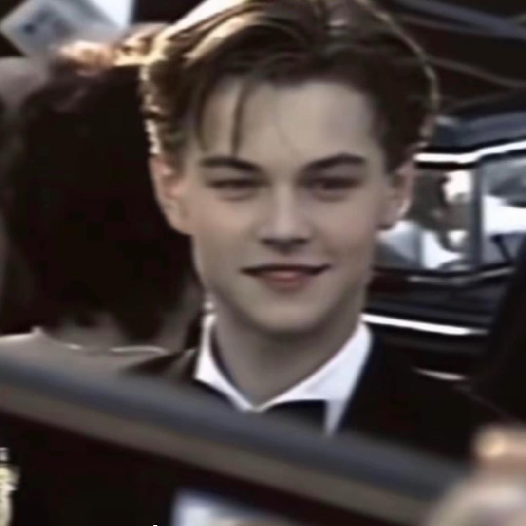 一口十斤大米饭不吃菜不喝水硬往下咽