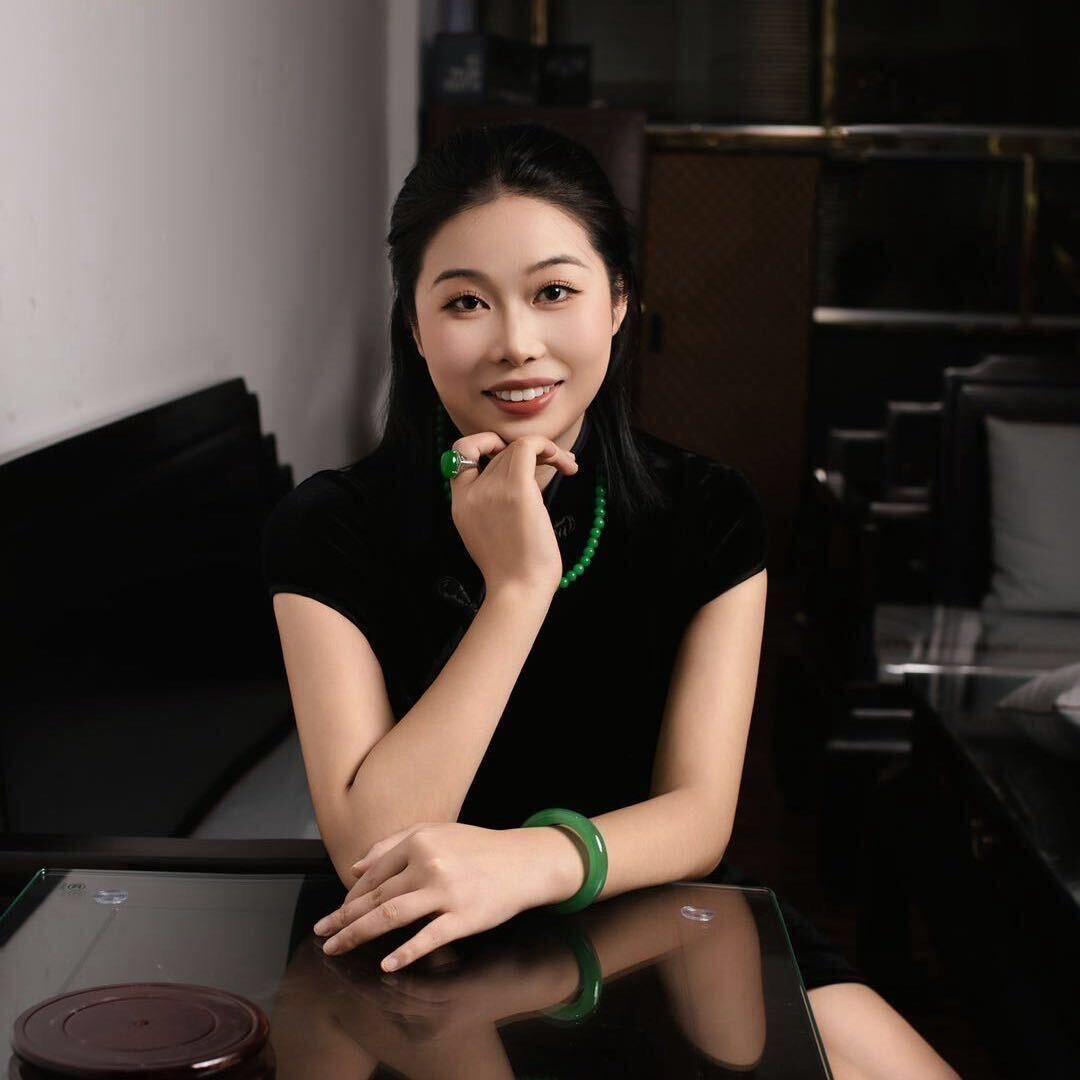 杷弄珠宝肄灏