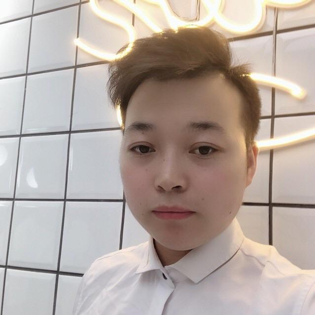 黄州发型师柯楚