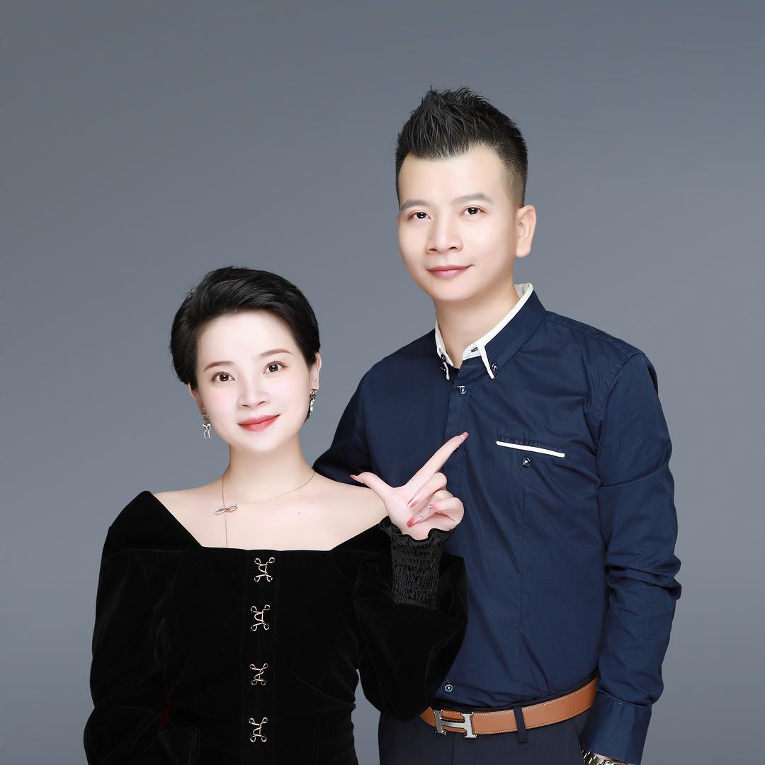 龙哥与冬妮