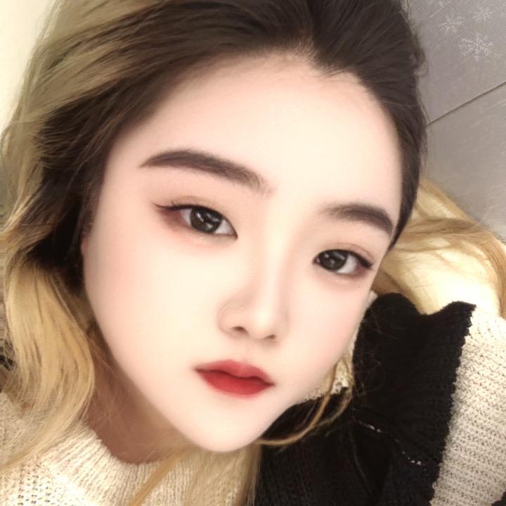 土土吃不胖漂亮被财神偏爱的富婆儿美女