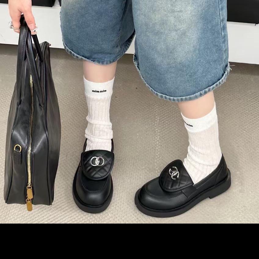 徐艺鸣的女鞋店