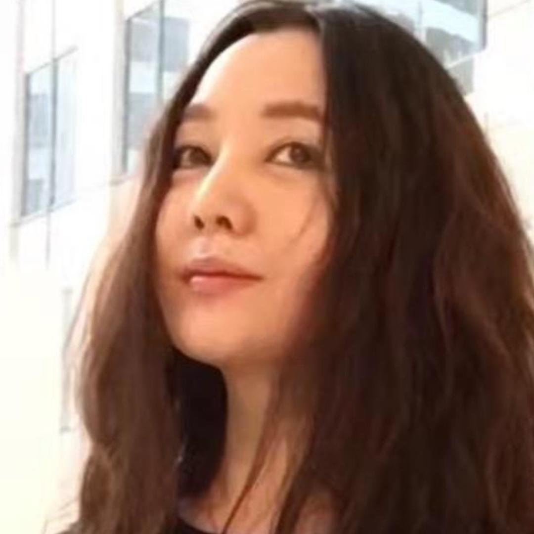 泡过冰水的  金子