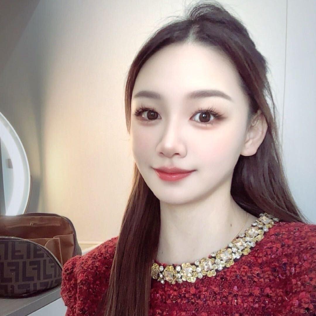 梨涡同学🧸ྀི