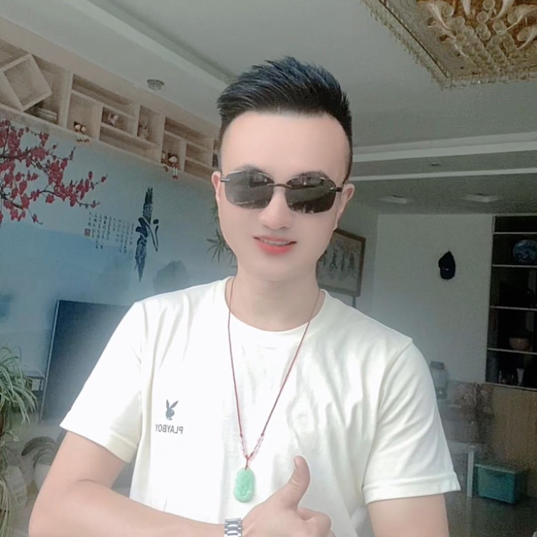 ✨望云🌥️高歌✨🎵