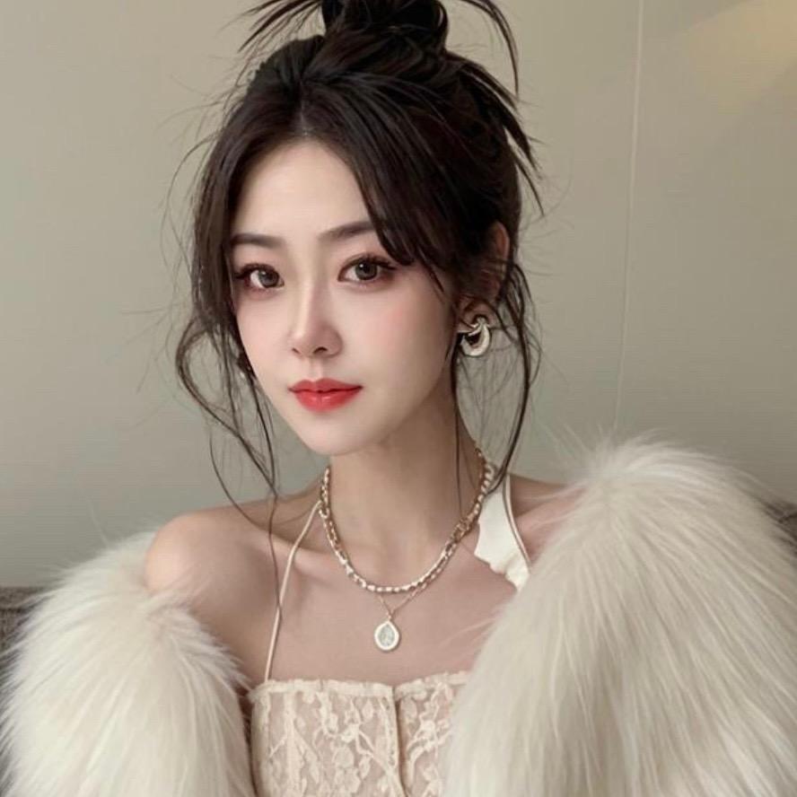 舍~女装店～E。飛儿