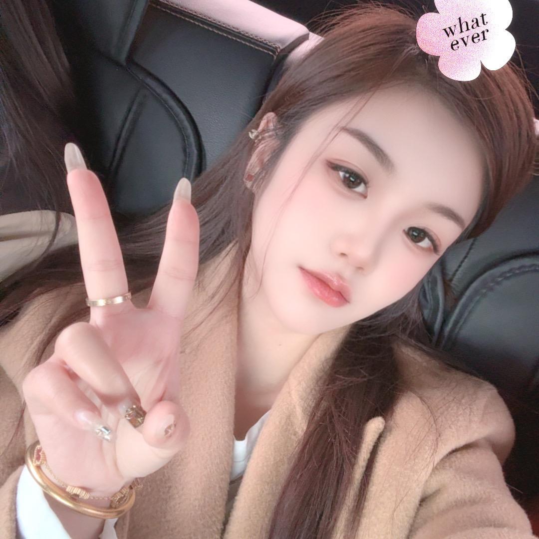 L.💋