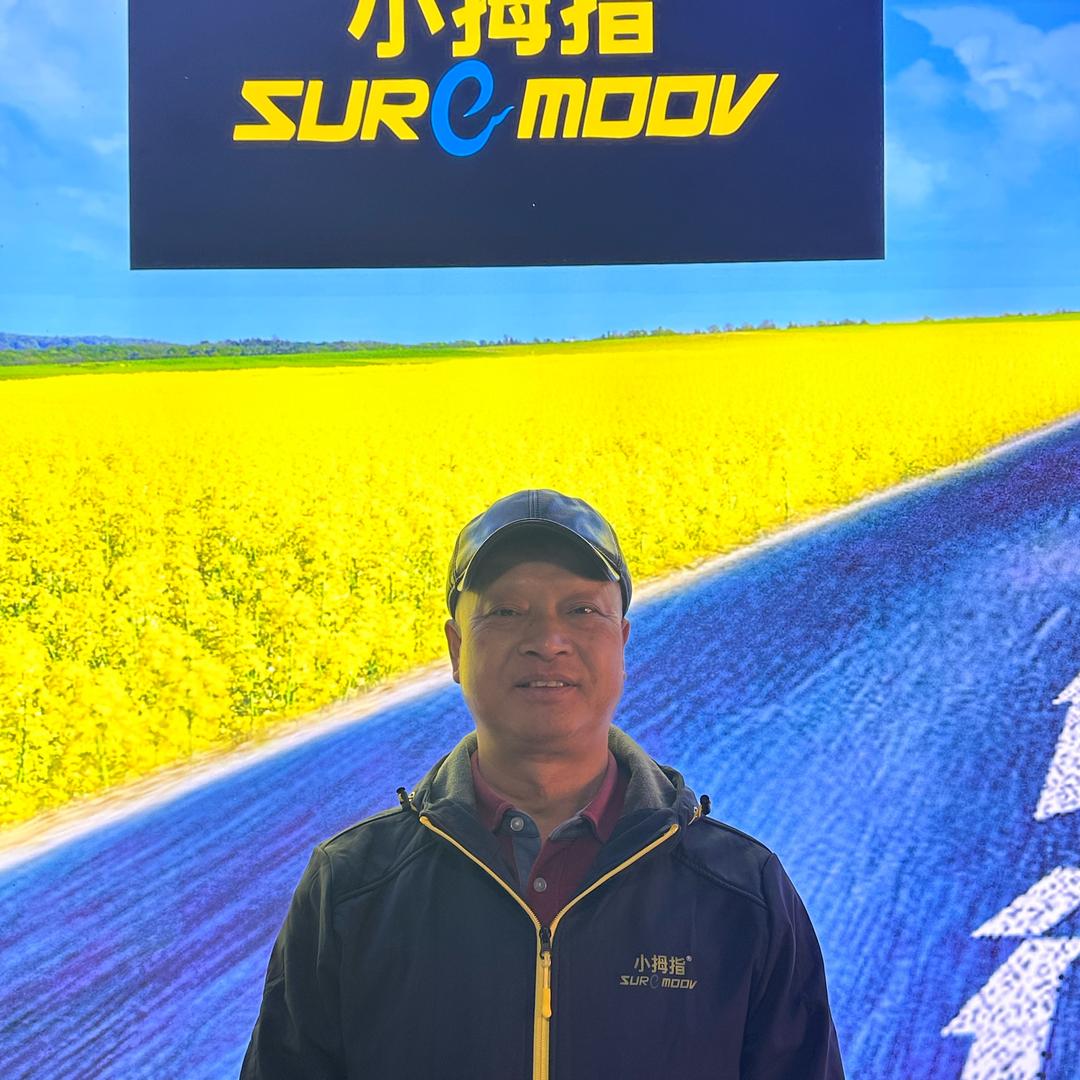 小拇指修车老周