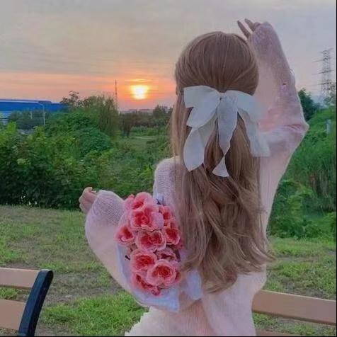 思丝😋姑娘♥🌟☾⋆