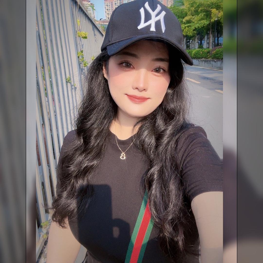 Miss Zhang
