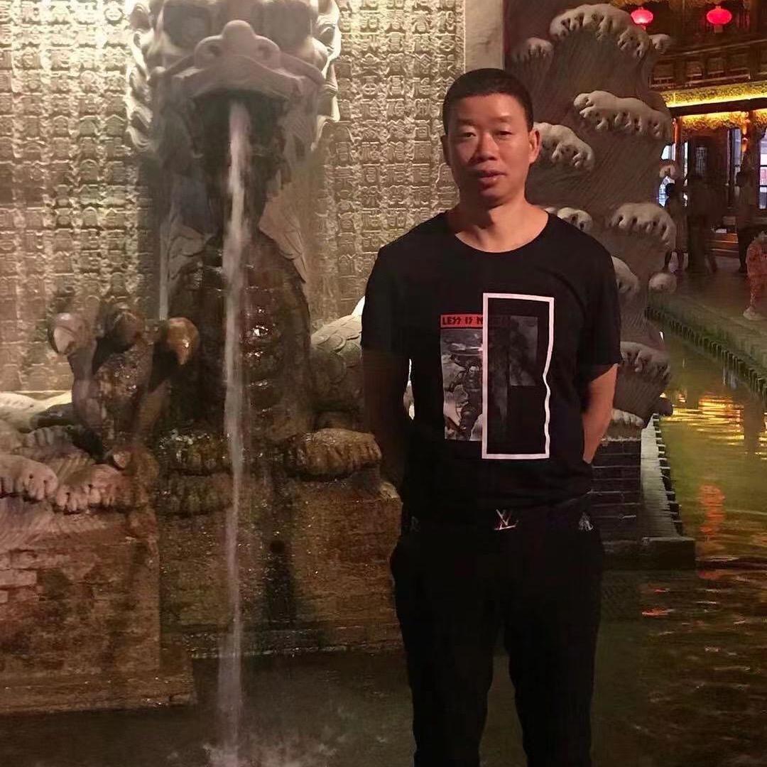 山东泰安年年红钱启勇