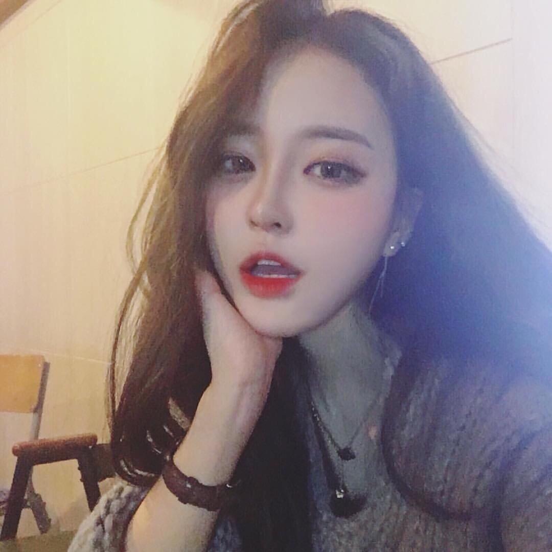 开心的小🍎