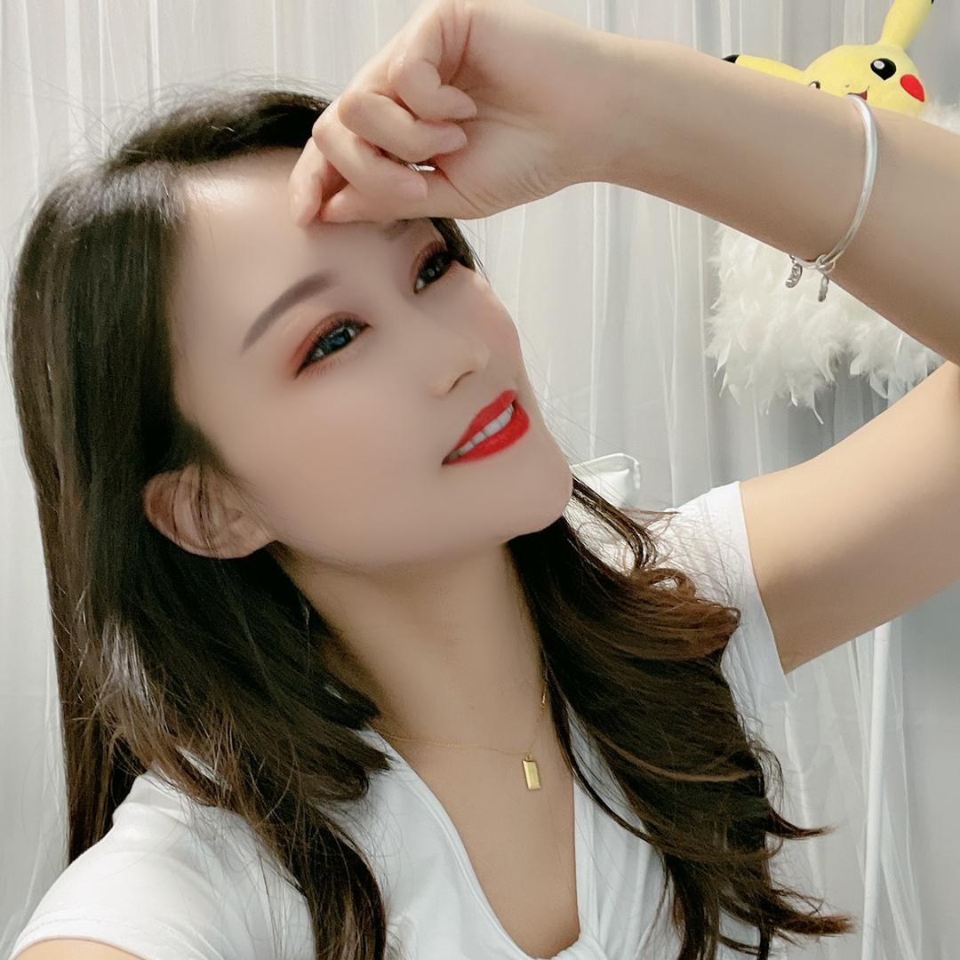 欣宝儿ღ💫