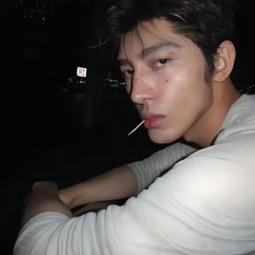 孤独拽少
