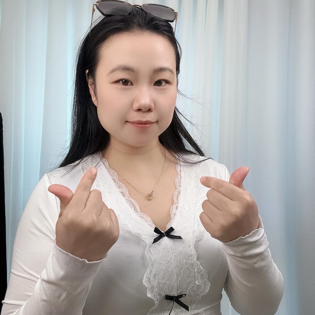 微胖女装悦悦不困(160/128斤）