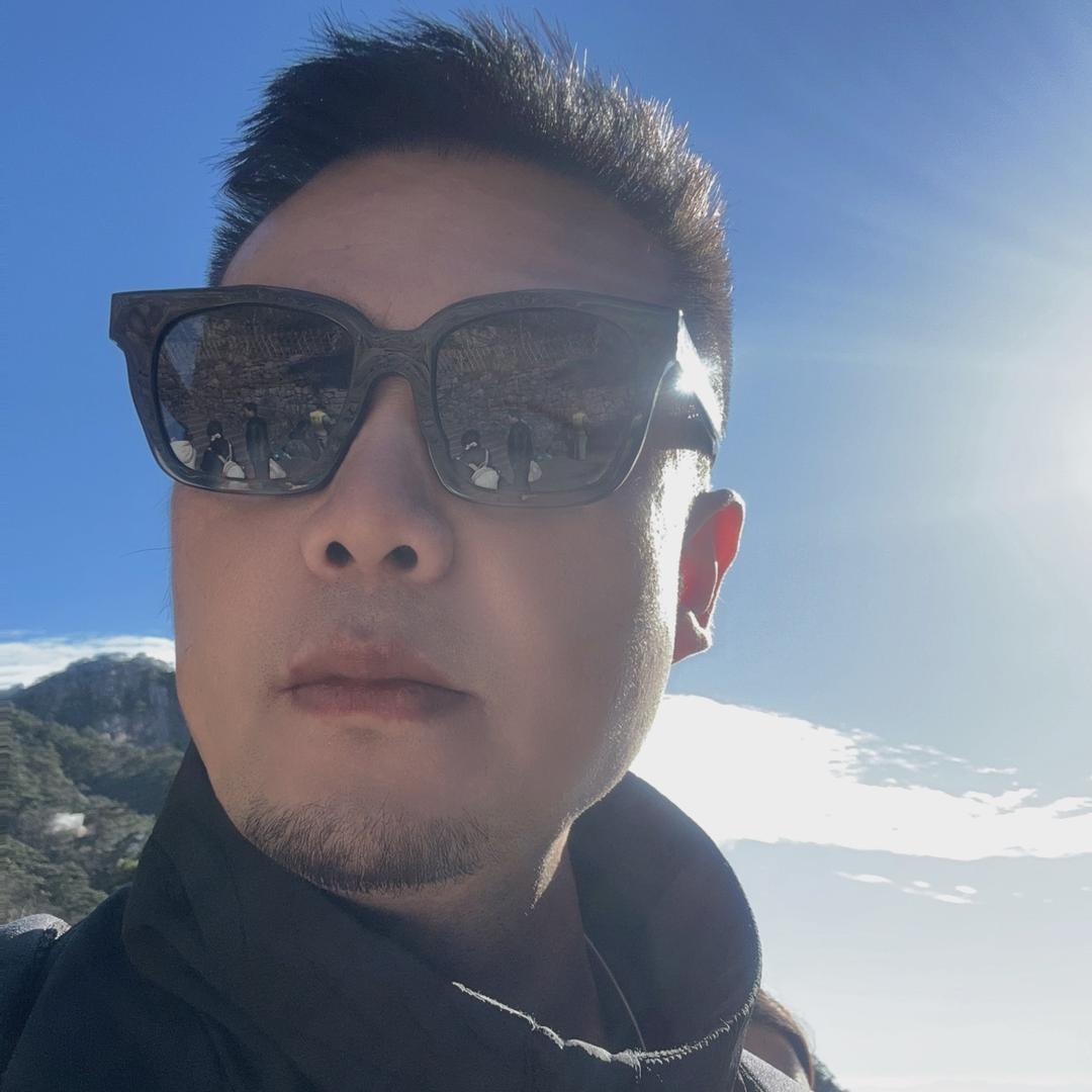 亮亮智能家