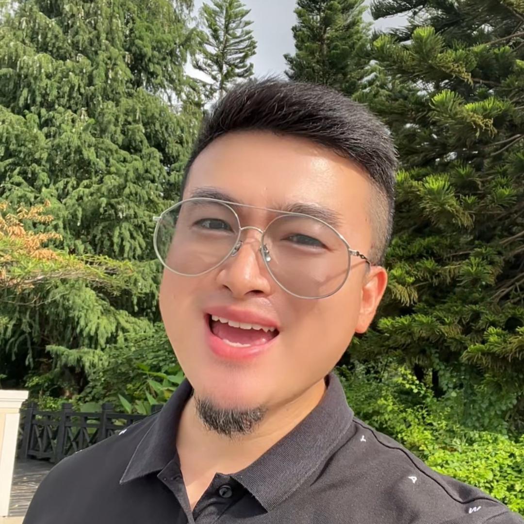 刚刚