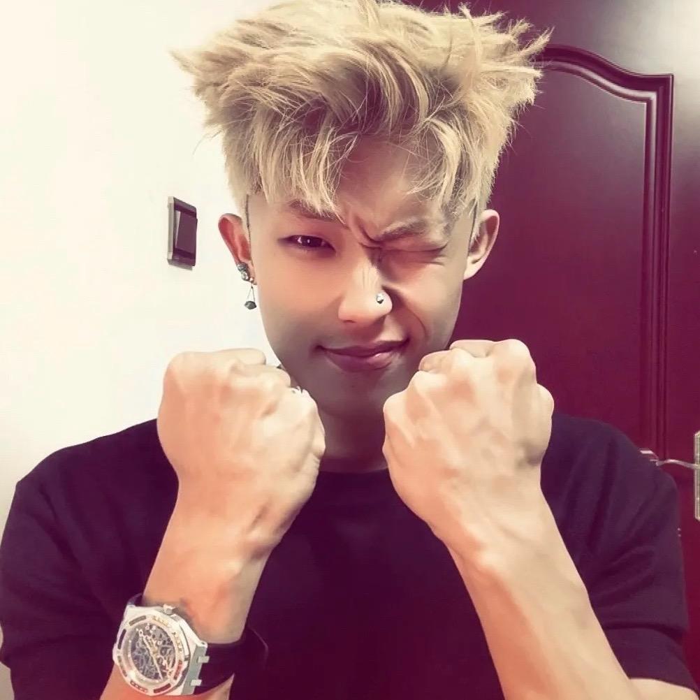 燕京九号精酿餐吧