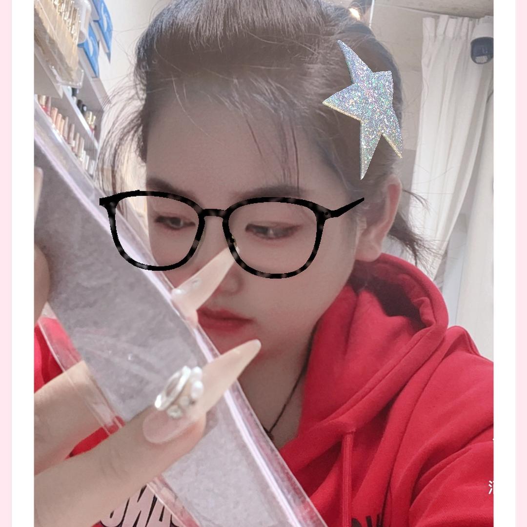 U米美甲的李姐姐