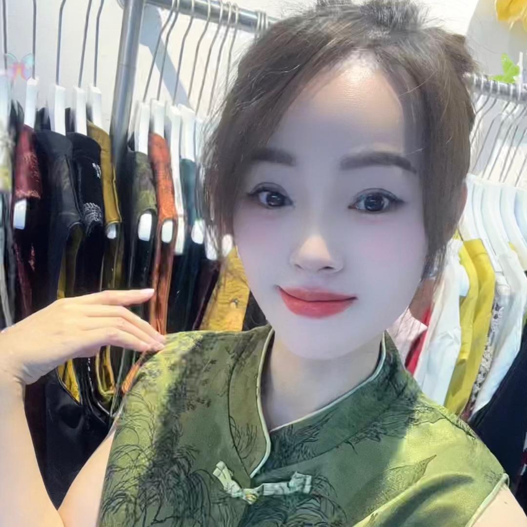 镁依橱女装批发