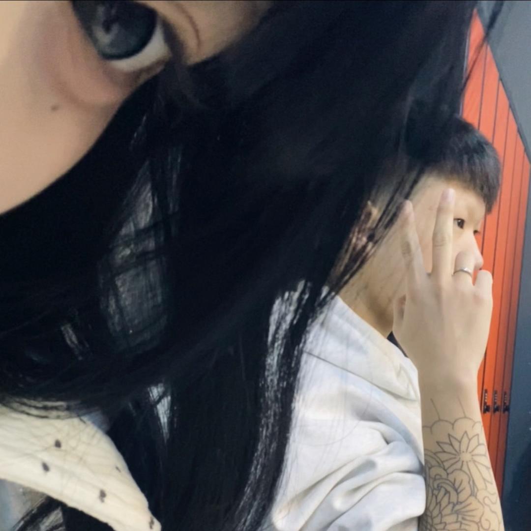 璐77