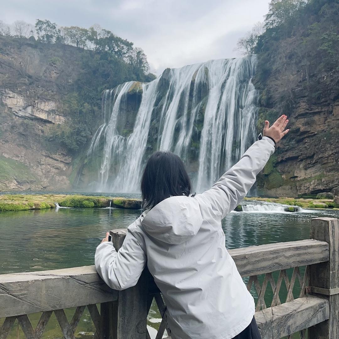 没有想法的小瑜🐟🐟🐟