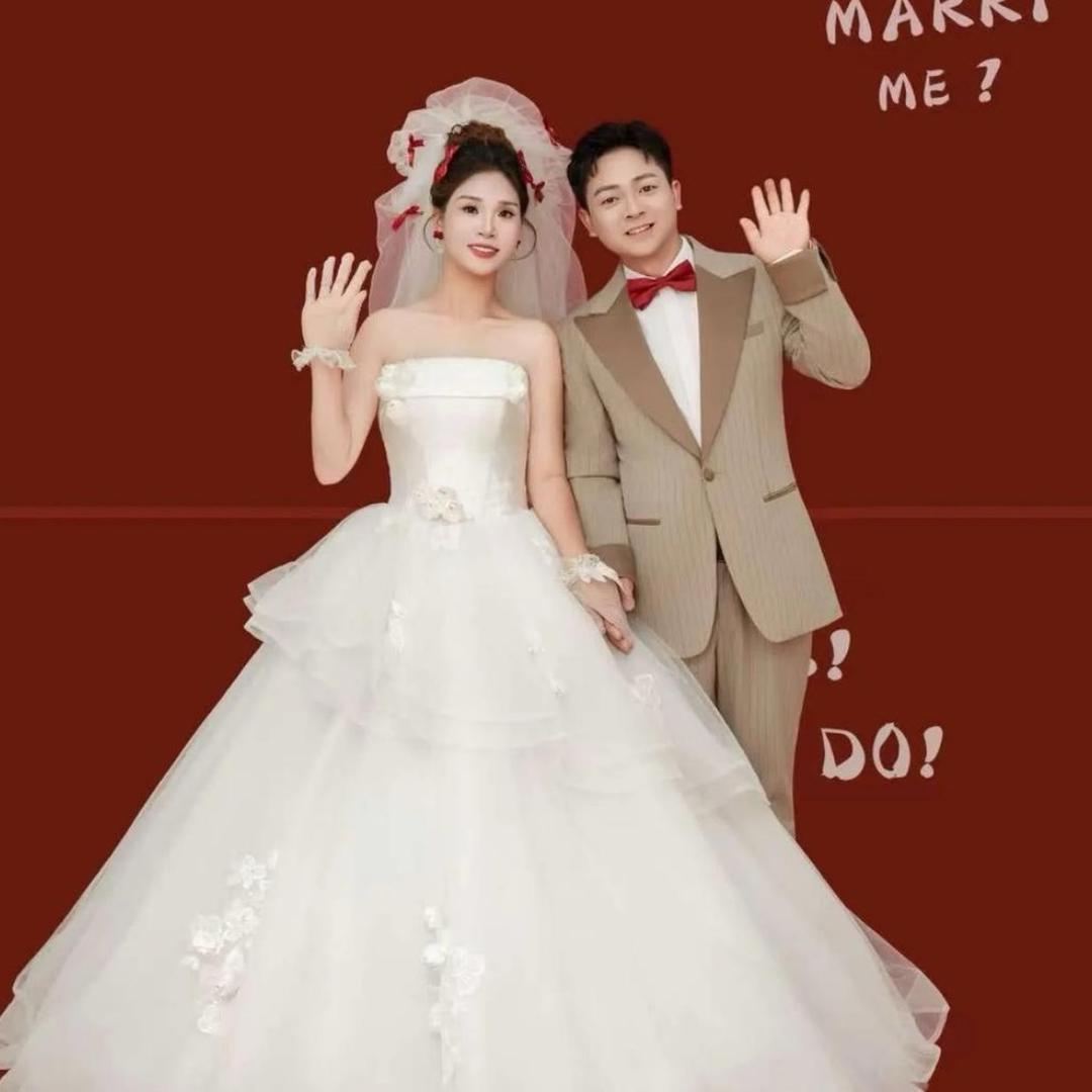 唐三妹亲哥10月22号结婚庆典助理摄影