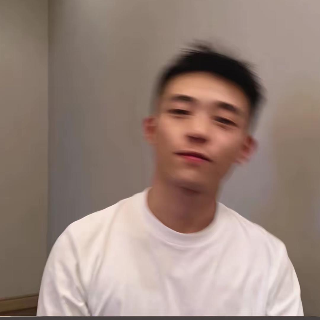 Liu 阿艺.