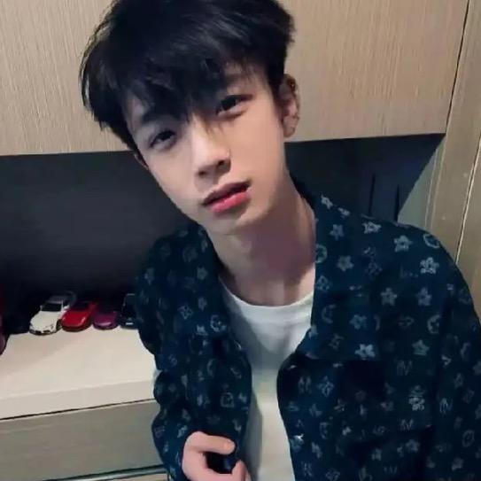 抓跑战队（灵缇白将军）🇨🇳
