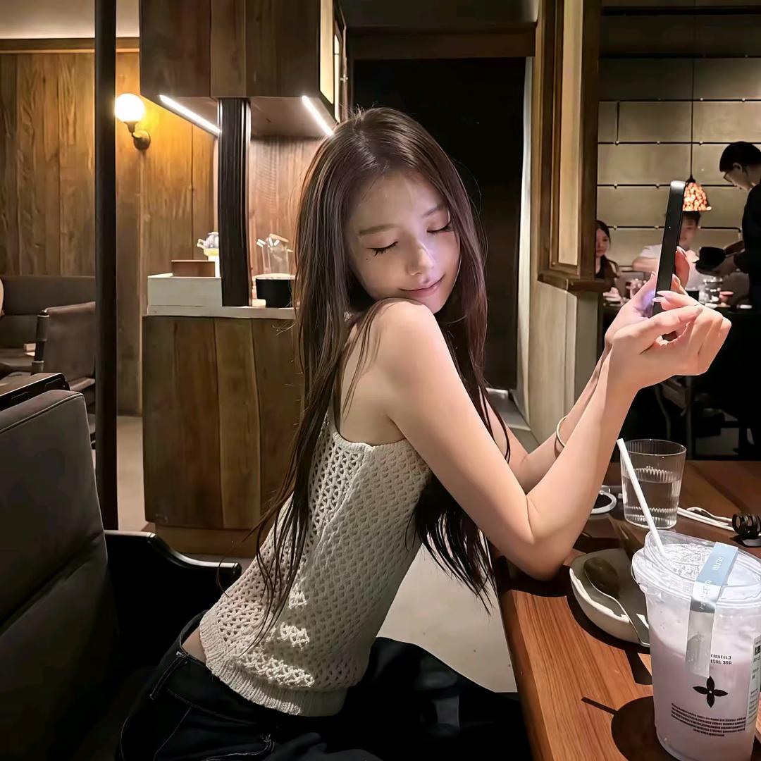 ㅤ🤍