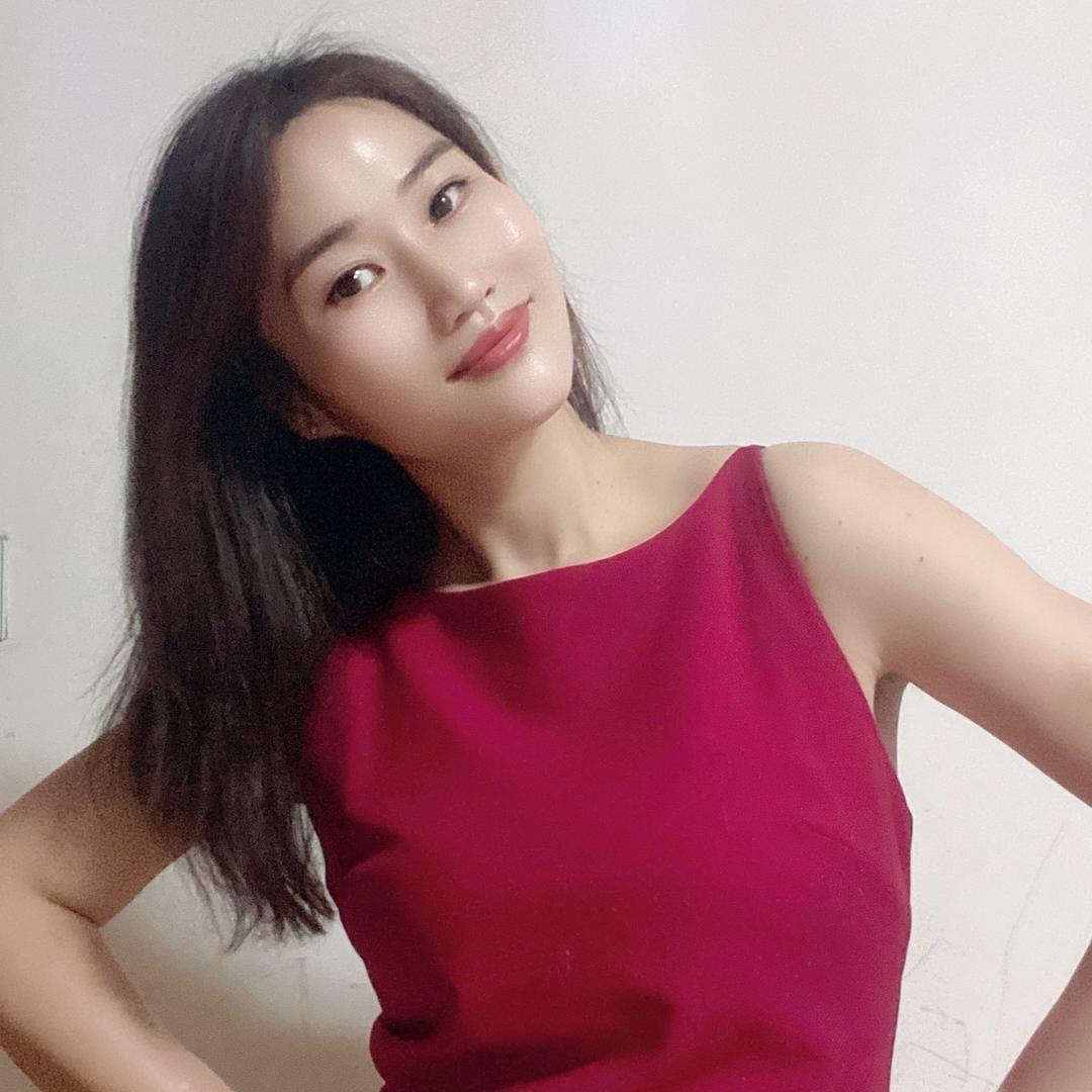 ༺嫣͈̎然͈̎一͈̎笑͈̎༻