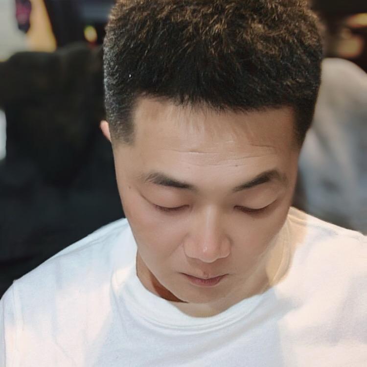 豪门甜心的剑神周毅头像
