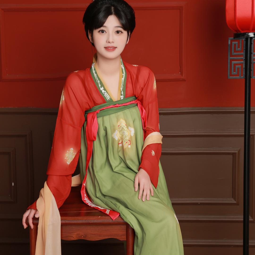 富贵18岁的小姨